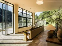 Zuowangshan Z·EPHON Luxury Homestay (Mount Siguniang Scenic Area) 샤오진 호텔