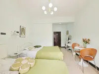 Jinghong Muyi Homestay (Gaozhuang Starlight Night Market) - parking