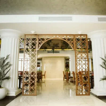 V Hotel Cairo