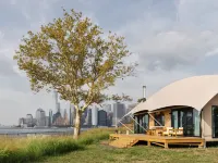 Collective Governors Island - A New York City Retreat Hotels near Red Hook