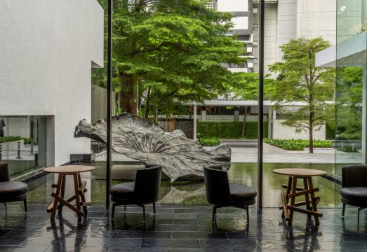 코모 메트로폴리탄의 웰니스 스파 또는 레스토랑