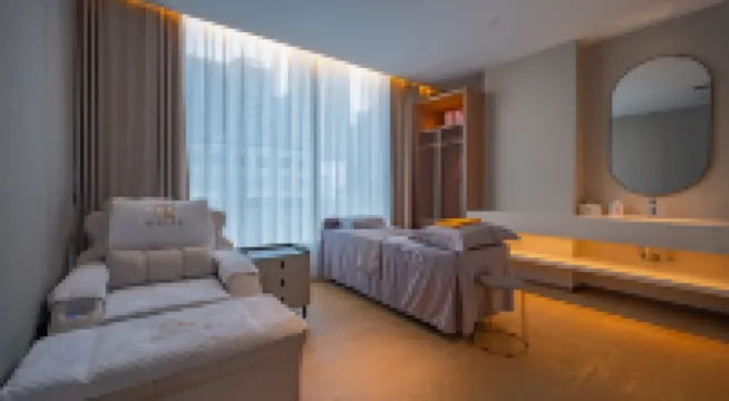 東莞嘉輝會度假酒店（鳳崗龍鳳山莊店）