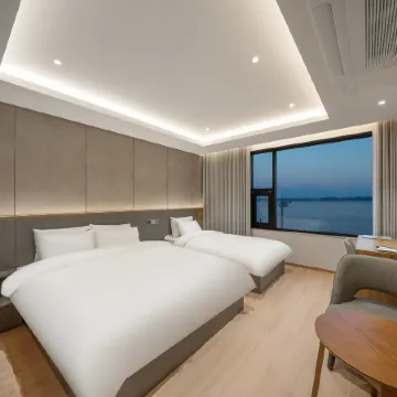 Pohang Yeongildae Beach Hotel