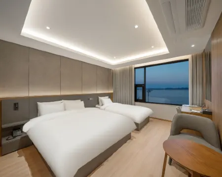 Pohang Yeongildae Beach Hotel 浦項のホテル