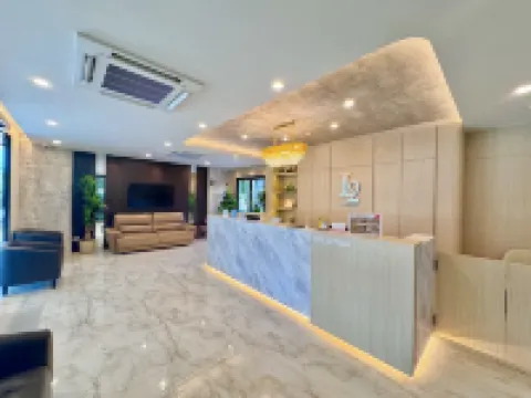 L2 Premium Hotel