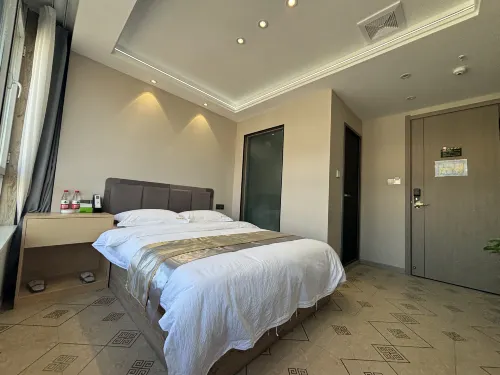 Liquan Huangzun Hotel (Huacheng Lingyu) - พร้อมWifi