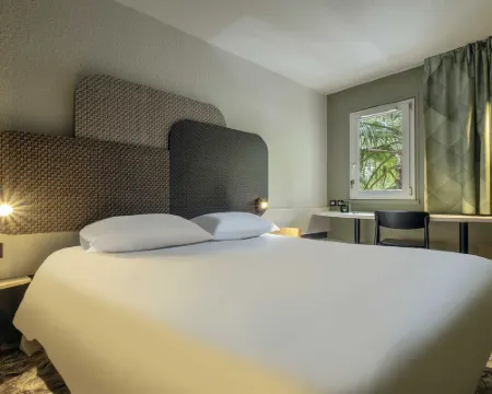 B&B Hotel Niort Sud Venise Verte Hotels in Niort