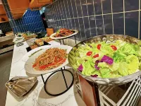 Gemei Hotel (Yancheng Wuyue Plaza) Hotels near Wujin