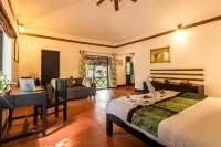 Chitwan Paradise Hotel