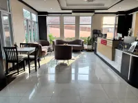Excella Hotel Hotels near Ubon Square