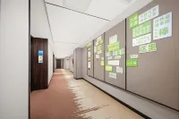 MM E-Sports Hotel (Baolong Square)