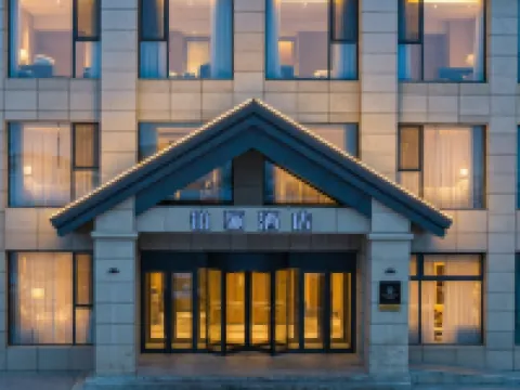 Sayram Lake Shuiyunshan Boli Hotel (New Visitor Center)