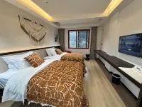 Shuixianlou Holiday Hotel (Gaoyi Ridge Scenic Area) - เปิดใหม่