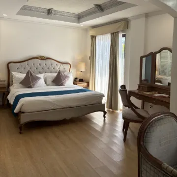 โรงแรมควีนมาร์กาเร็ต - เมน