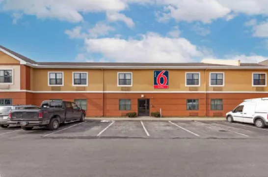 Studio 6 Extended Stay Rochester Greece NY Hotels near Maplewood Park