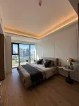 Walk Street Hotel & Apartment