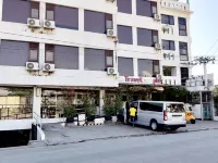 ทราเวิลบี ซีไซด์ อินน์ โรงแรมใกล้St. Joseph The Worker Cathedral