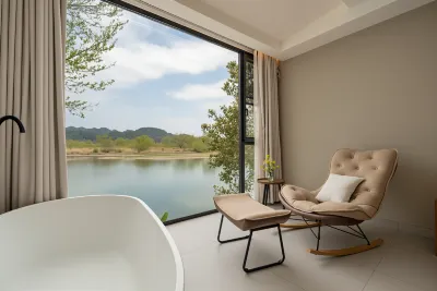 Guyanhua Country Niannian Youyu Inn Hotels in Guyan Huaxiang scenic spot