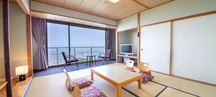Bizan Kaigetsu Hotel di Tokushima