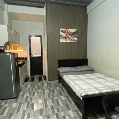 Amplayo Apartelle Studio Type Unit