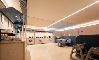 HanTing Hotel (Huangshi Cihu Moer City)