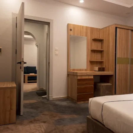 Golden New Umu Alquraa Hotel Отели рядом с достопримечательностью «Банкетный зал Moonlight»