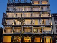 Sertar Zhuri Grand Hotel (Jinma Plaza) Sertar otelleri