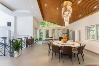 Luxury Lakefront Pool Villa with Private Pool, Qiandao Lake - 3-Star