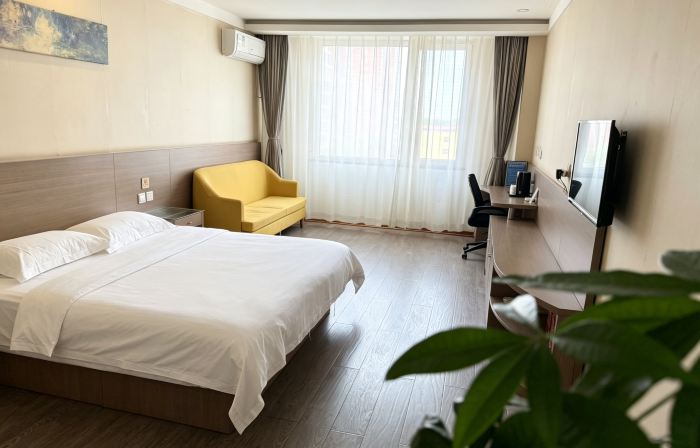 Eaka Hotel (Laishui Xindongcheng)