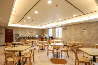 Jiangmen Park Lane Hotel (Gangzhou Avenue Baiyi Branch) - Aamiainen