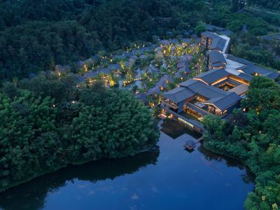 BANYAN TREE MOUNT EMEI