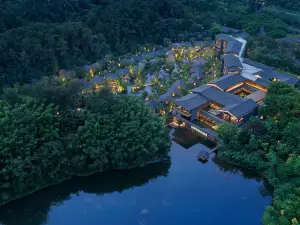 BANYAN TREE MOUNT EMEI