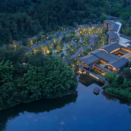 BANYAN TREE MOUNT EMEI
