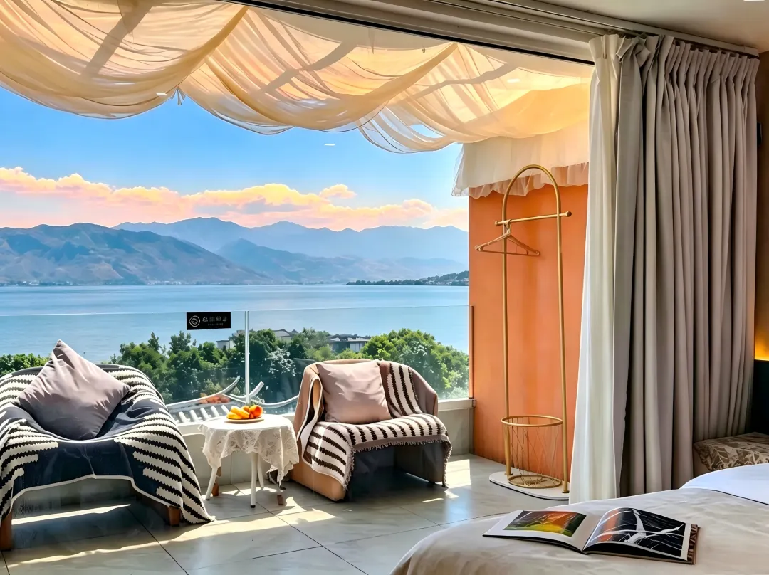Erhai Encounter • Song-style Design Guesthouse Caicun Wharf, Erhai Lake, Dali - Dali