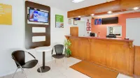 Motel 6 Cartersville, GA