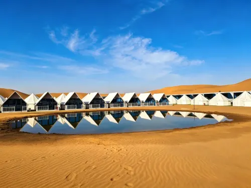 Stroll Under the Stars Desert Stargazing Camping Base - Bãi đậu xe