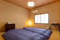 Guesthouse UZU SADO - ห้องครัว