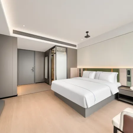 Feimu Movie Hotel (Taizhou East Business District City Central Hospital)