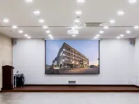 Sea View Hotel Hotel berhampiran Pantai Iho