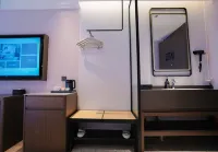Qing Mu·Li Hotel (Dong’an Hui Branch, Tongzhou Bay, Nantong) - parking