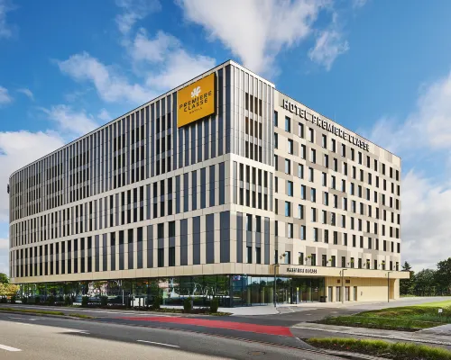 Premiere Classe Warsaw Airport Hotels near أورسينوف