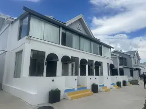 呼倫貝爾額爾古納蒙特內哥羅頭暮至雲山民宿