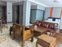 Luqu Hongqi Hotel - Pet Friendly