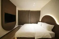 Puyu · Lansu · Private Courtyard · Scenic Apartment - 3 Sao