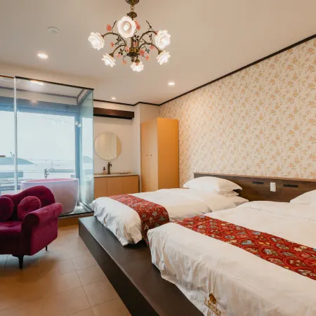Fleurs Resort&Hotel