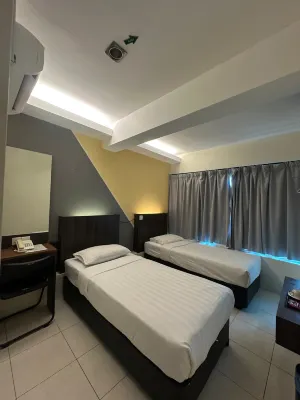 The Regency Garden Hotel - 1-Star