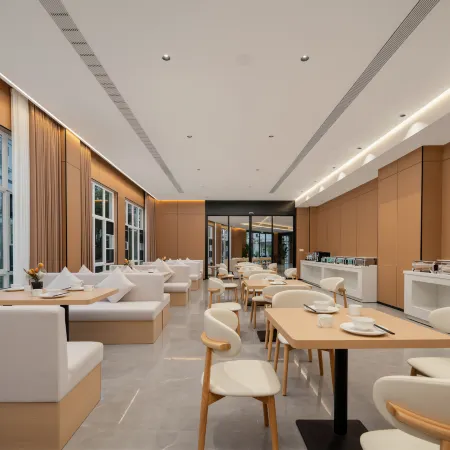Bainiaohe Guanlan Hotel