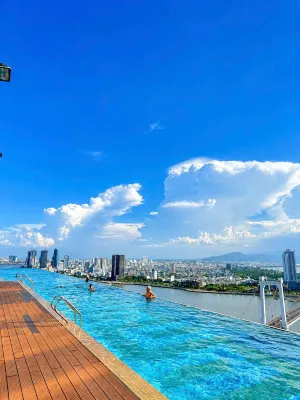 Gold Plated Apartment I Sea View I City View I Han River I Unique Style I Infinity Pool - Infinity Pools