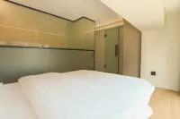 Fenglan Homestay - parking