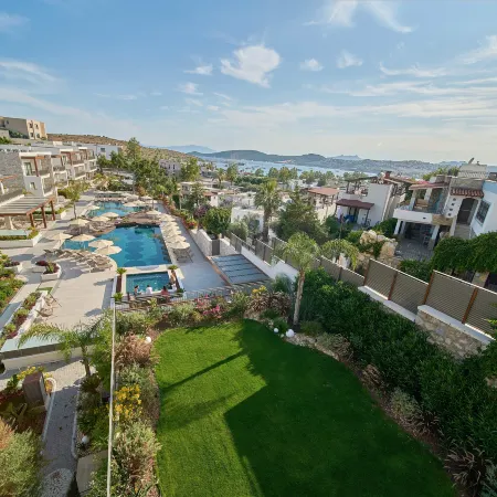 Ayaz Suites